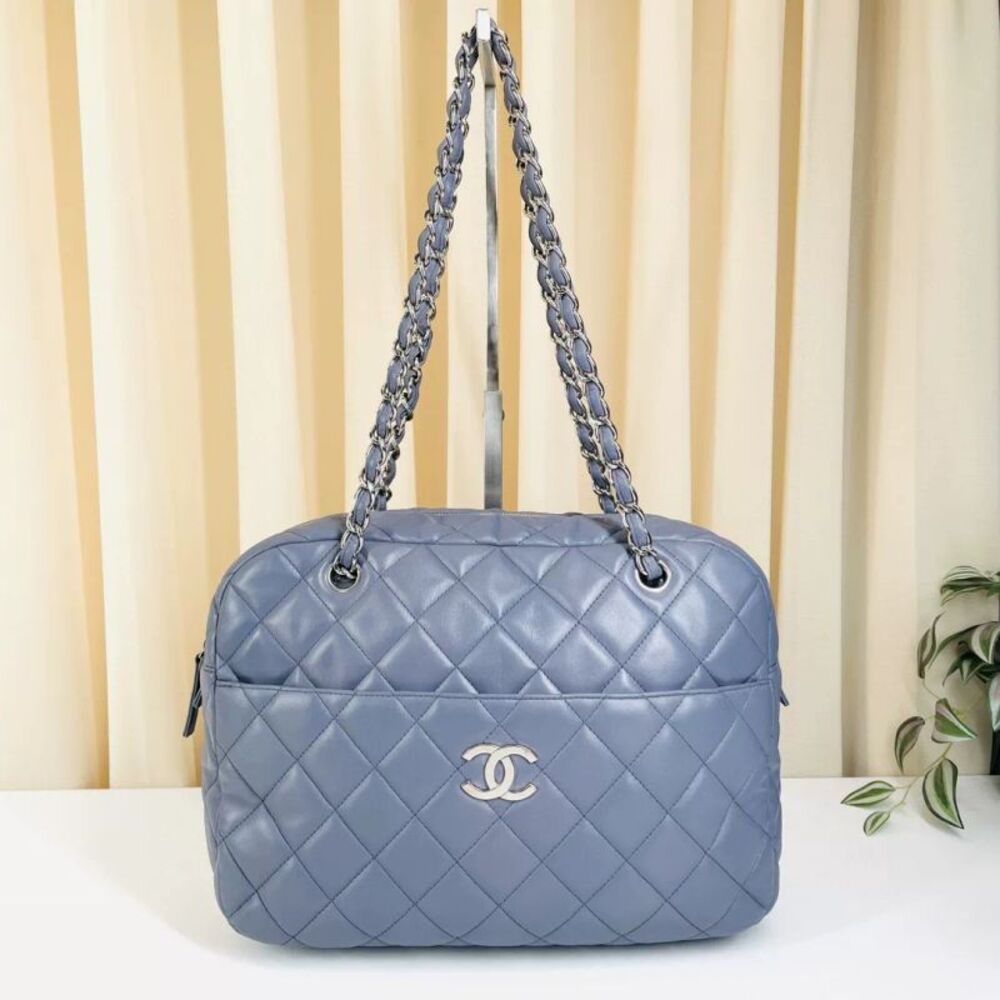 Chanel Women Pre-Loved Bag Very Good Condition